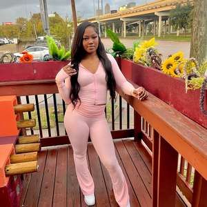 Meet your Posher, Keyah